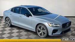 2022 Volvo S60 Recharge T8 R-Design
