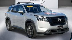 2023 Nissan Pathfinder SV