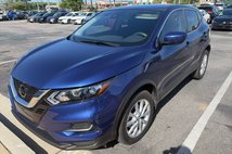 2022 Nissan Rogue Sport S