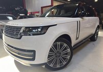 2024 Land Rover Range Rover P400 SE LWB