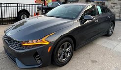 2022 Kia K5 LXS