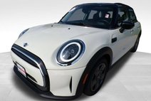 2023 MINI Hardtop Cooper