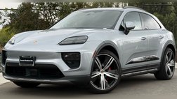 2025 Porsche Macan 4S Electric