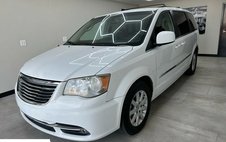 2014 Chrysler Town and Country Touring