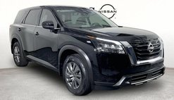 2025 Nissan Pathfinder S