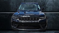 2023 Jeep Grand Cherokee Laredo