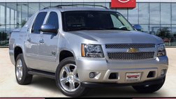 2013 Chevrolet Avalanche LS Black Diamond