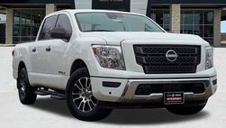 2023 Nissan Titan SV