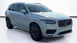 2022 Volvo XC90 T6 Momentum 7-Passenger