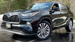 2023 Toyota Highlander Hybrid Platinum