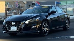 2022 Nissan Altima 2.5 SR