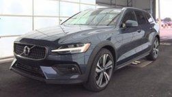 2023 Volvo V60 Cross Country B5 Plus