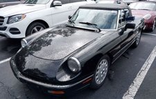 1991 Alfa Romeo Spider Veloce