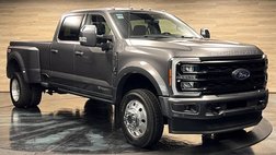 2025 Ford F-450 Super Duty Lariat