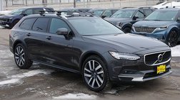 2022 Volvo V90 Cross Country B6