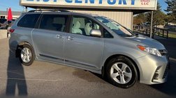 2020 Toyota Sienna LE