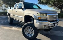 2005 GMC Sierra 2500HD SLT