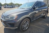 2016 Volkswagen Touareg 