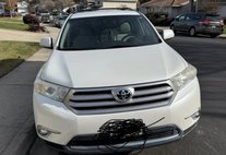 2013 Toyota Highlander SE