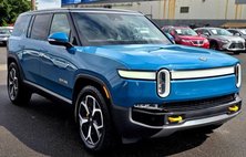 2023 Rivian R1S Adventure