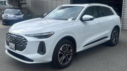 2025 Audi Q5 quattro Premium TFSI