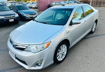 2013 Toyota Camry Hybrid XLE