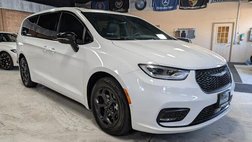 2023 Chrysler Pacifica Hybrid Limited