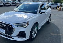 2024 Audi Q3 quattro S line Premium 45 TFSI
