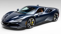 2023 Ferrari SF90 Stradale Base