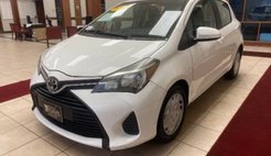 2015 Toyota Yaris 5-Door SE