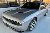2015 Dodge Challenger SXT Plus