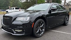 2022 Chrysler 300 S V8