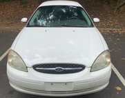 2001 Ford Taurus SE