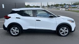 2019 Nissan Kicks S