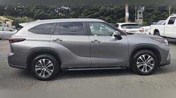 2025 Toyota Highlander XLE