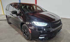2023 Chrysler Pacifica Hybrid Limited
