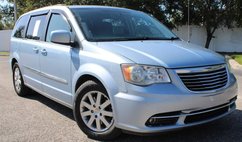 2013 Chrysler Town and Country Touring