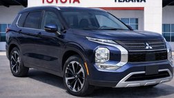 2023 Mitsubishi Outlander SE