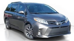 2020 Toyota Sienna XLE