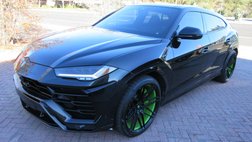 2022 Lamborghini Urus Base