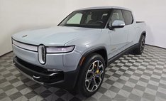 2024 Rivian R1T Adventure
