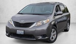 2011 Toyota Sienna LE