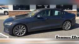 2021 Volvo S60 T5 Momentum