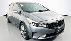 2017 Kia Forte5 EX