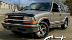 2002 Chevrolet S-10 LS