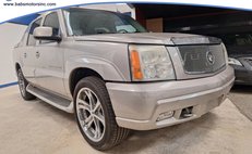 2005 Cadillac Escalade EXT Base