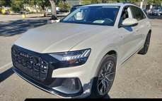 2023 Audi Q8 quattro Premium Plus 55 TFSI