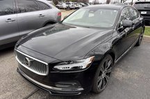 2023 Volvo S90 B6 Ultimate