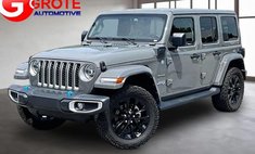 2022 Jeep Wrangler Unlimited Sahara 4WD