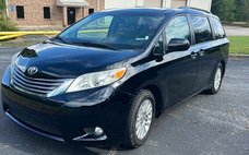 2016 Toyota Sienna XLE